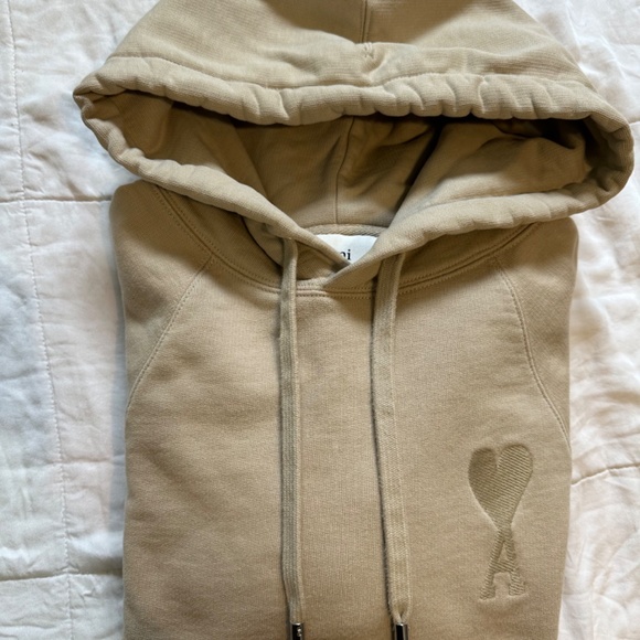 Ami Alexandre - Picture 2 of 7